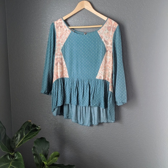 Free People Tops - Free People Peasant Top size Medium